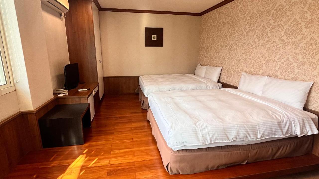 Xiu Shui Hotel หยูฉี ภายนอก รูปภาพ