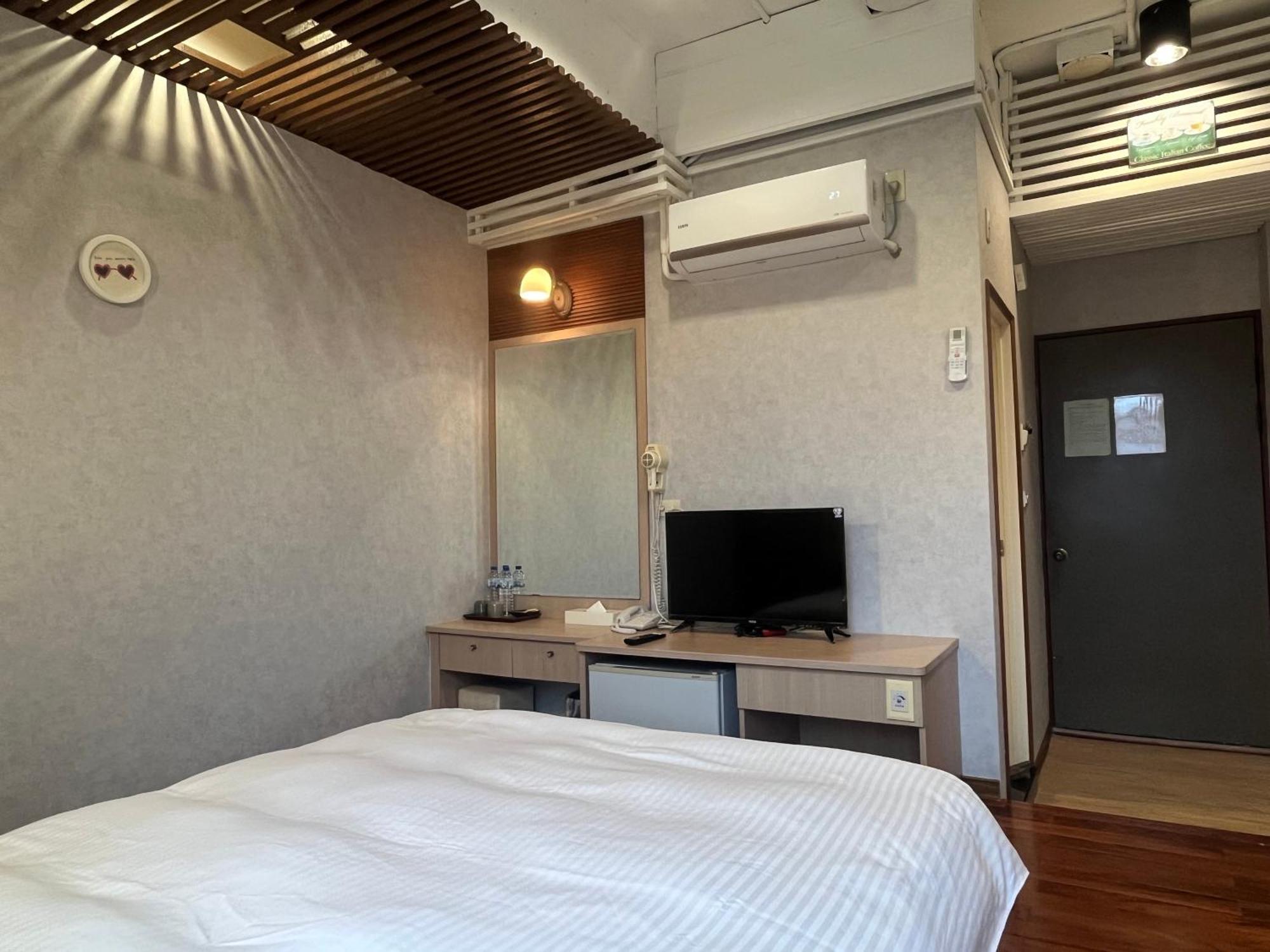 Xiu Shui Hotel หยูฉี ภายนอก รูปภาพ
