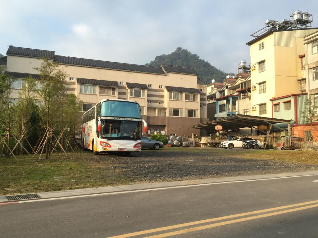 Xiu Shui Hotel หยูฉี ภายนอก รูปภาพ
